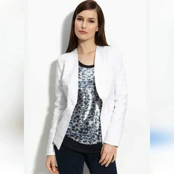 BCBGMaxazria Adrianne White Blazer Jacket Size XS - Picture 2 of 5